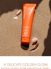 Lancaster Sun Sensitive Oil-Free Body Milk Sun Cream SPF50 150ml - Image 3 of 5