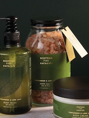 Scottish Fine Soaps Coriander Lime Leaf Bath Salt 500g - Image 2 of 2