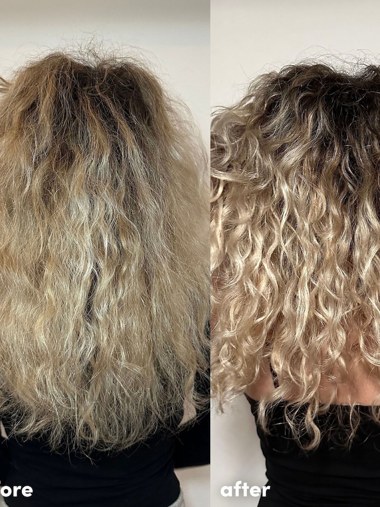 Coco & Eve Like A Virgin Clarifying Detox Shampoo 280ml - Image 2 of 5 Coco & Eve Like A Virgin Clarifying Detox Shampoo 280ml - Image 2 of 5