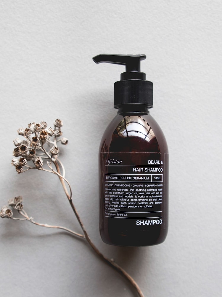 The Brighton Beard Co. Alfriston Bergamot & Rose Geranium Beard Shampoo - Image 3 of 3