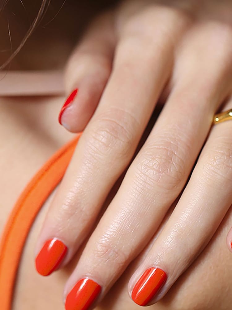 Manucurist Green Flash LED Gel Nail Polish - Image 2 of 4