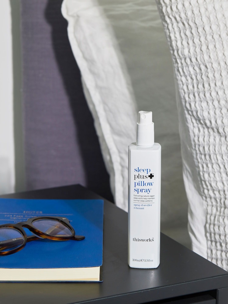 This Works Sleep Plus Pillow Spray Vegan 100ml - Image 2 of 4
