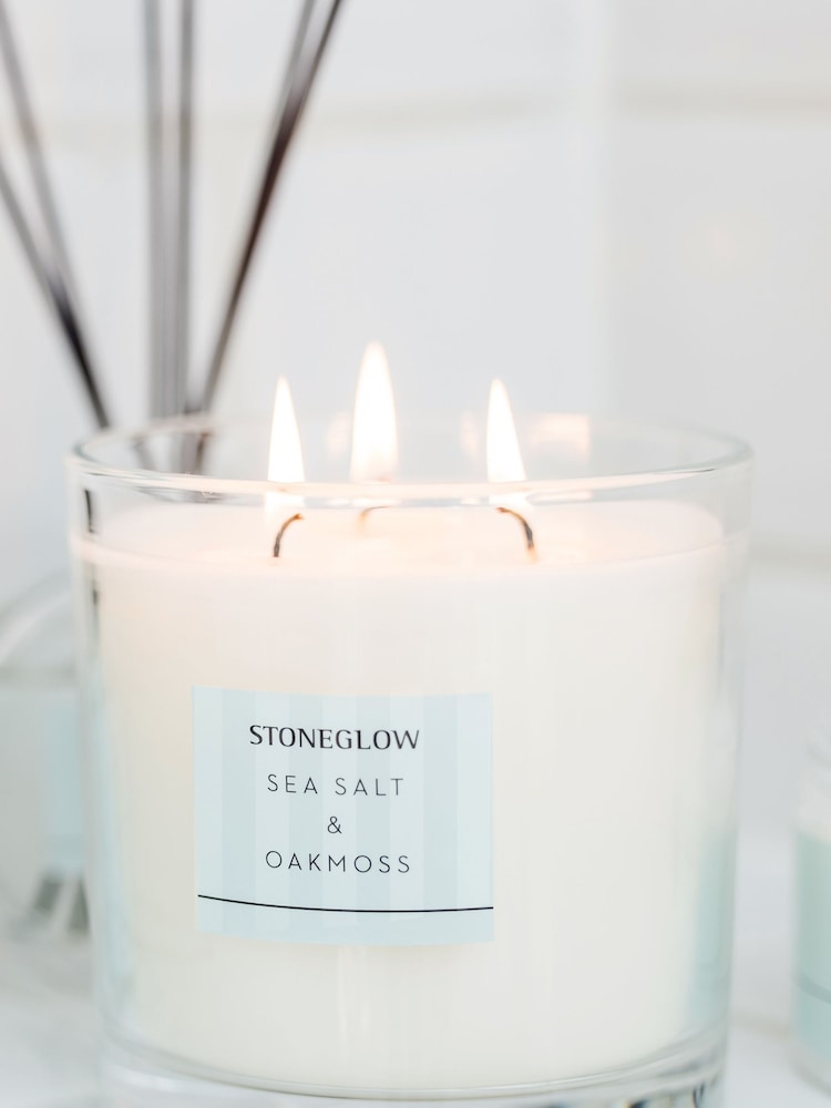 Stoneglow Sea Salt & Oakmoss 3 Wick Modern Classics Scented Candle - Image 3 of 3