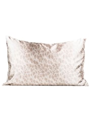 Kitsch Leopard Satin Pillowcase - Image 1 of 4