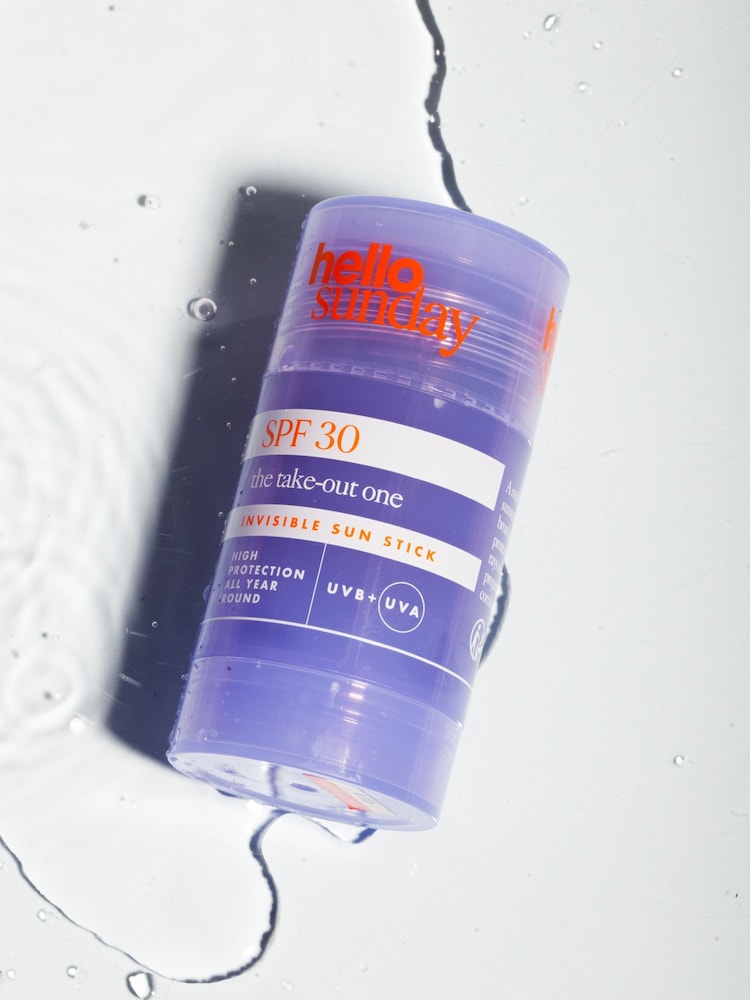 Hello Sunday Glow & Go SPF Handbag Essentials Skincare Gift Set (Worth £29) - Image 2 of 5