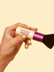 Coco & Eve Sunny Honey Deluxe Vegan Kabuki Brush - Image 4 of 5