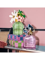 Marc Jacobs Daisy Wild Eau de Parfum 50ml & Pen Spray 10ml Gift Set (Worth £105) - Image 5 of 7