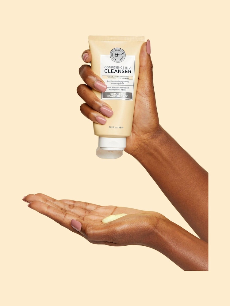 IT Cosmetics Confidence in a Cleanser Hydrating Facial Cleanser Serum Full Size - Image 2 of 5