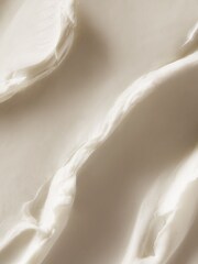 Sanctuary Spa Super Rich Shea Butter Moisturiser 300ml - Image 4 of 5