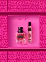 Valentino Born In Roma Donna 50ml Gift Set - Image 2 of 5