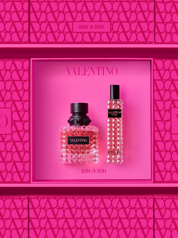 Valentino Born In Roma Donna 50ml Gift Set - Image 2 of 5