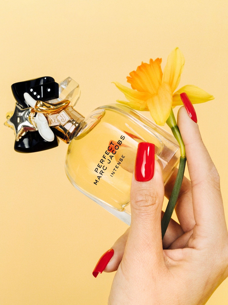 Marc Jacobs Perfect Intense Eau de Parfum 50ml - Image 2 of 4