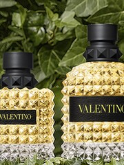 Valentino Born in Roma Uomo Yellow Dream Eau de Toilette 50ml - Image 4 of 4