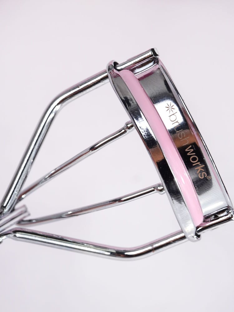 Brush Works Classic Eyelash Curler - Image 2 of 4
