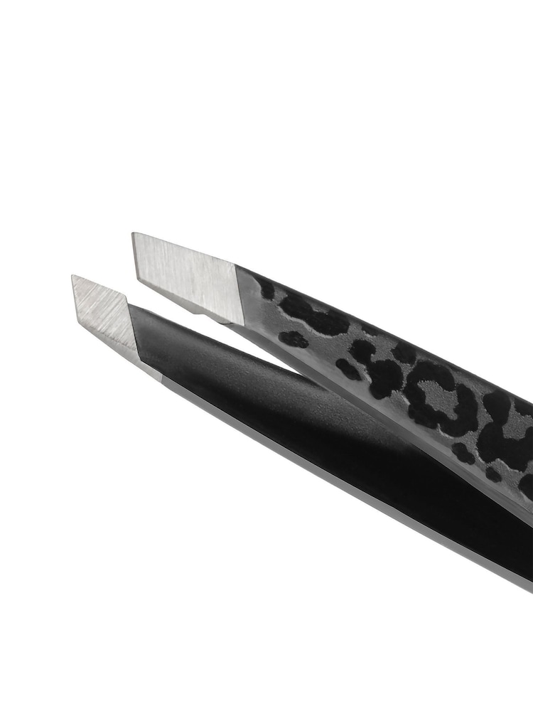 Tweezerman Black Leopard Mini Slant Tweezer - Image 2 of 2 Tweezerman Black Leopard Mini Slant Tweezer - Image 2 of 2