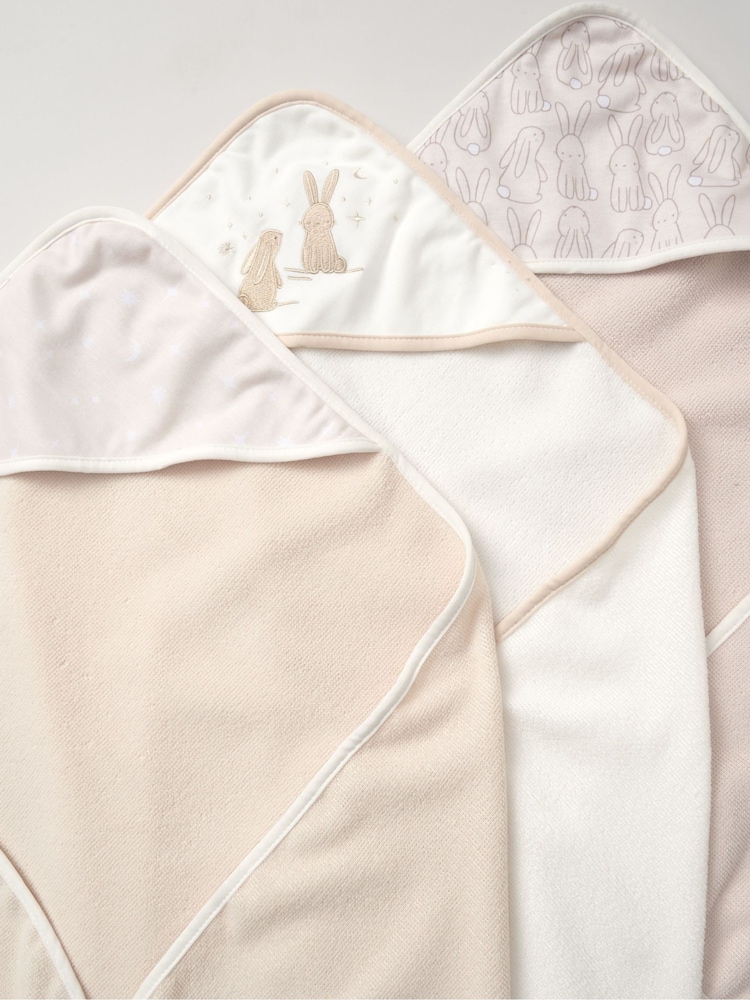 Snuggle Tots Hooded Towels and Wash Cloths 3 Pack - Image 3 of 3