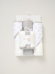 Snuggle Tots Hooded Towels and Wash Cloths 3 Pack - Image 1 of 3