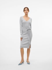 VERO MODA Grey Long Sleeve V-Neck Belted Rib Dress - Image 2 of 6