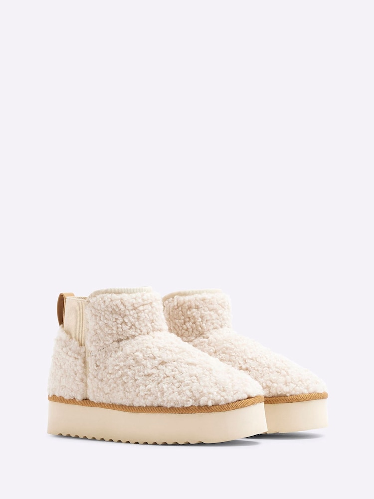 River Island Cream Borg Lined Boots - Image 1 of 4