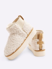 River Island Cream Borg Lined Boots - Image 3 of 4