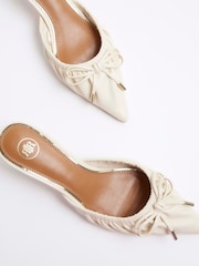River Island Cream Ruched Bow Mule Courts - Image 4 of 4