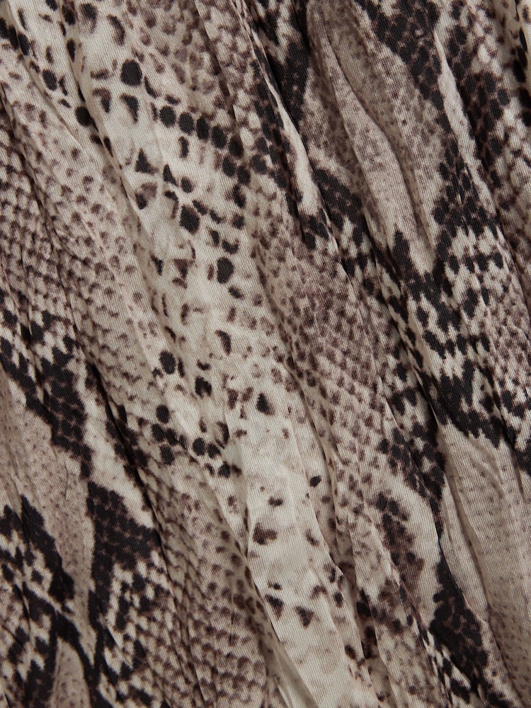 River Island White Snake Print Wide Leg Trousers - Image 4 of 4 River Island White Snake Print Wide Leg Trousers - Image 4 of 4