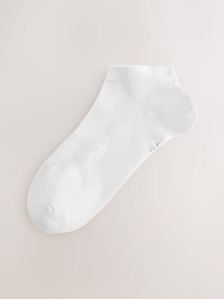 White Chevron Low Rise Sport Trainer Socks 7 Pack - Image 2 of 10 White Chevron Low Rise Sport Trainer Socks 7 Pack - Image 2 of 10