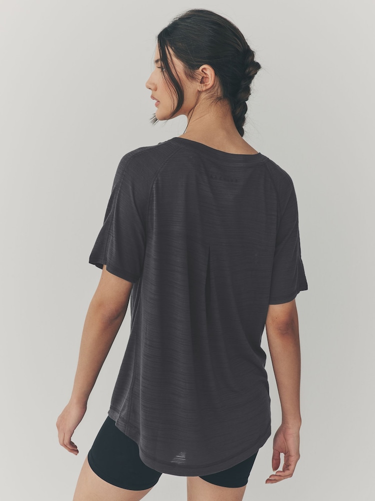 Gris de charbon de bois - Col rond Lightweight Manches courtes T-shirt - Image 4 of 9