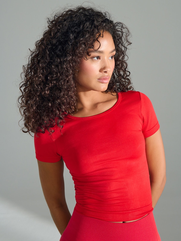 Rouge - T-shirt Seamless Active Manches courtes - Image 1 of 8