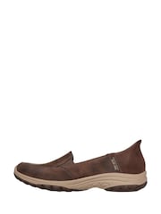 بني - Skechers Black Reggae Fest 2.0 Guiding Slip In Wide Fit Shoes - صورة 2 من 5