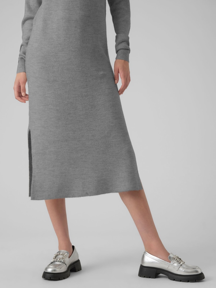 VERO MODA Grey Round Neck Knitted Midi Dress With Side Split - Image 3 of 3