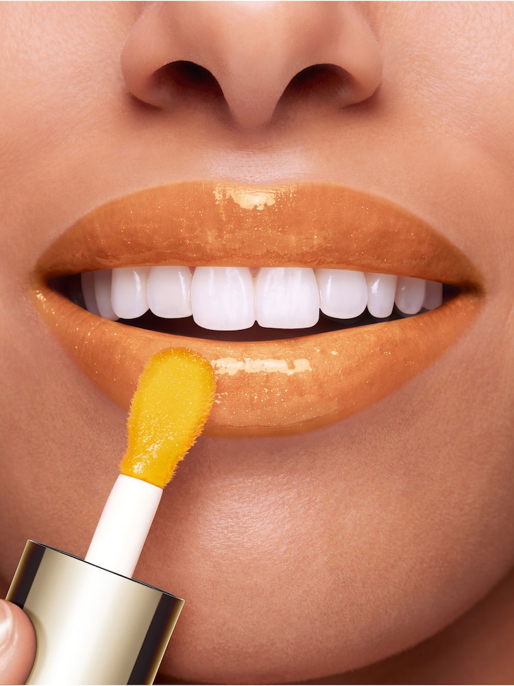 Clarins Lip Comfort Oil 7ml - Image 5 of 5 Clarins Lip Comfort Oil 7ml - Image 5 of 5