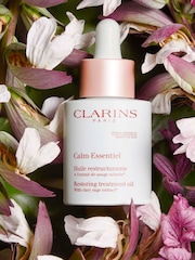 Clarins Calm Essentiel Restoring Treatment Oil 30ml - Image 2 of 5