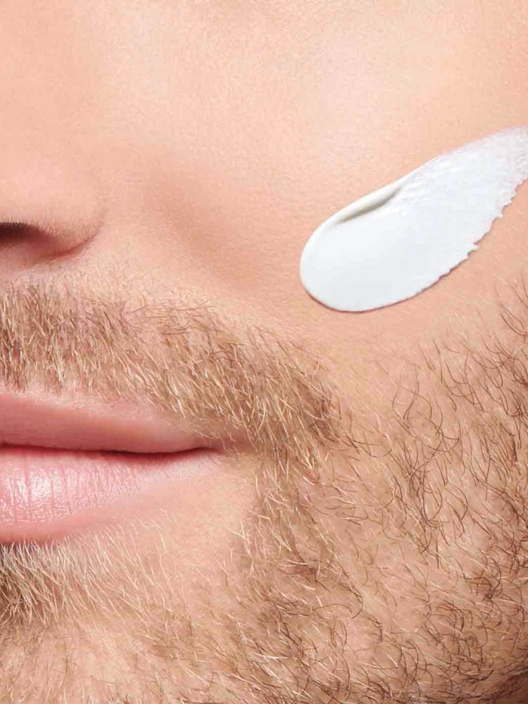 Clarins Men Super Moisture Lotion SPF 20 50ml - Image 5 of 5 Clarins Men Super Moisture Lotion SPF 20 50ml - Image 5 of 5