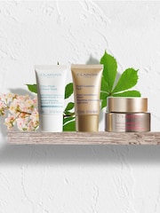 Clarins Skin Expertise Nutri Lumiere Gift Set - Image 1 of 2