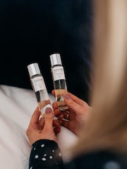 NEOM Perfect Night's Sleep Pillow Mist 30ml - Image 3 of 5