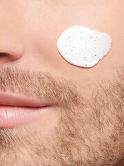 Clarins Men Exfoliating Cleanser 125ml - Image 3 of 5
