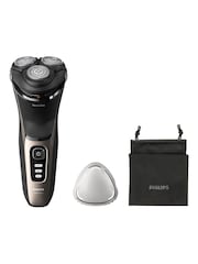 Philips Wet & Dry Electric Shaver Series 3000 with 5D Flex  Pivot heads, Travel Pouch and Popup trimmer S3242/12 - Image 1 of 5
