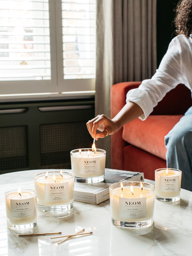 NEOM Complete Bliss Scented Candle Single Wick - Image 2 of 4