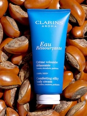 Clarins Eau Ressourcante Comforting Body Cream 100ml - Image 2 of 5