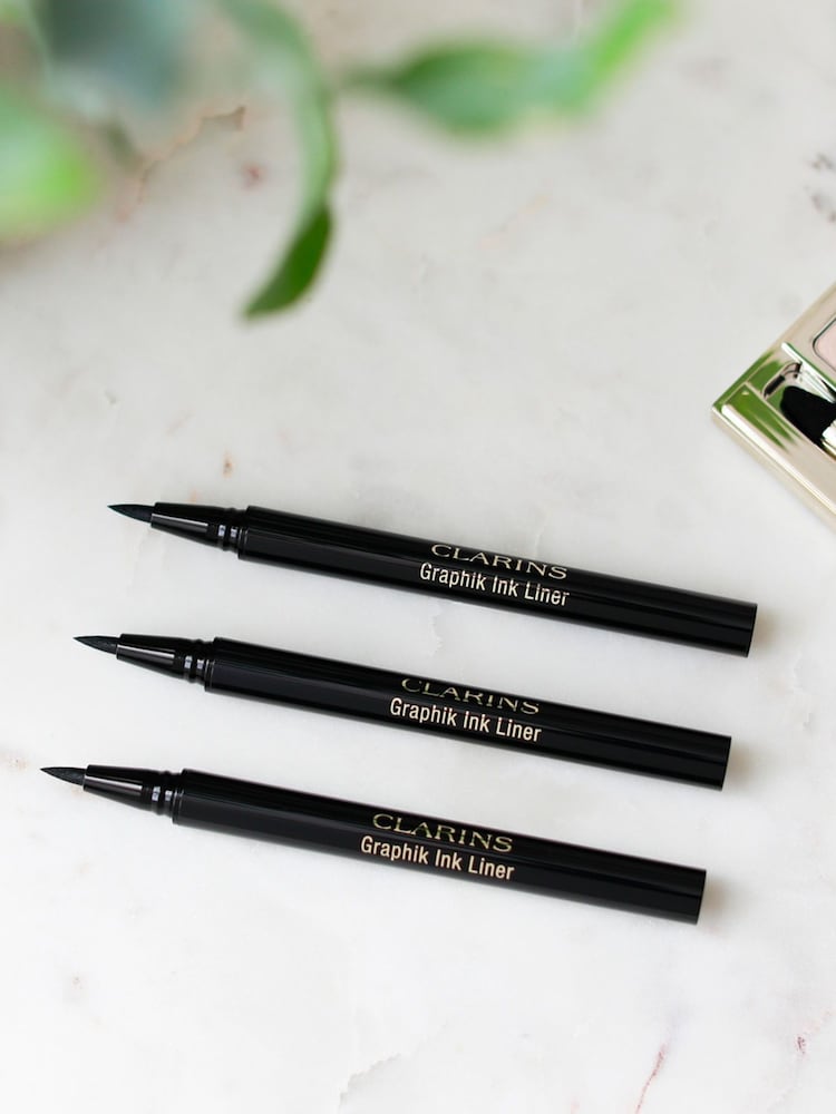 Clarins 3 Dot Liner - Image 2 of 3