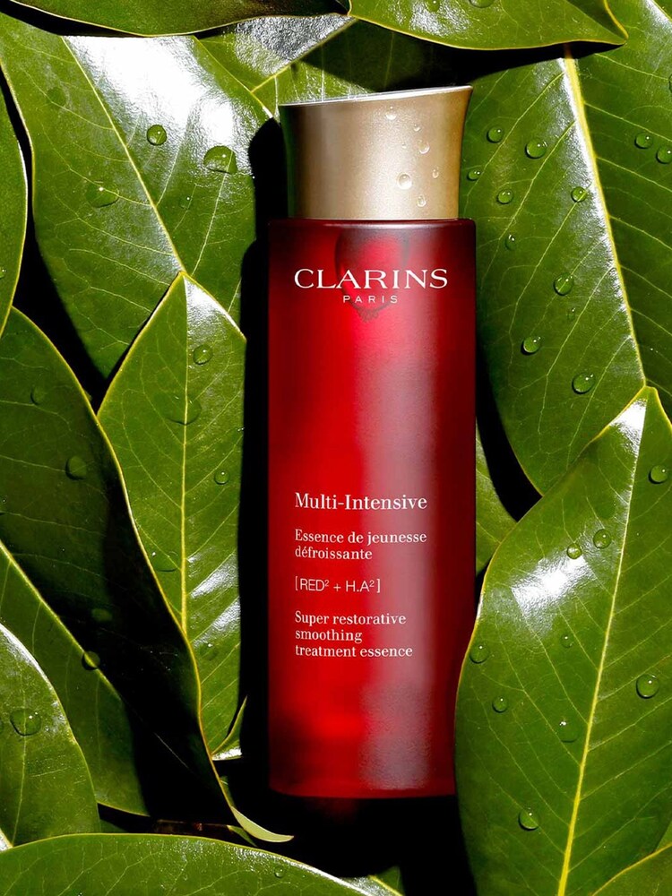 Clarins Super Restorative Treatment Essence Cream 200ml - Image 5 of 5