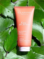 Clarins Eau des Jardins Uplifting Melting Body Lotion 200ml - Image 2 of 5