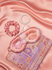 Slip 100% Pure Silk Sleepover Sleep Mask & Scrunchie Set (Worth £74.50) - Image 3 of 5