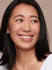 Clarins Skin Illusion Foundation SPF15 - Image 3 of 3
