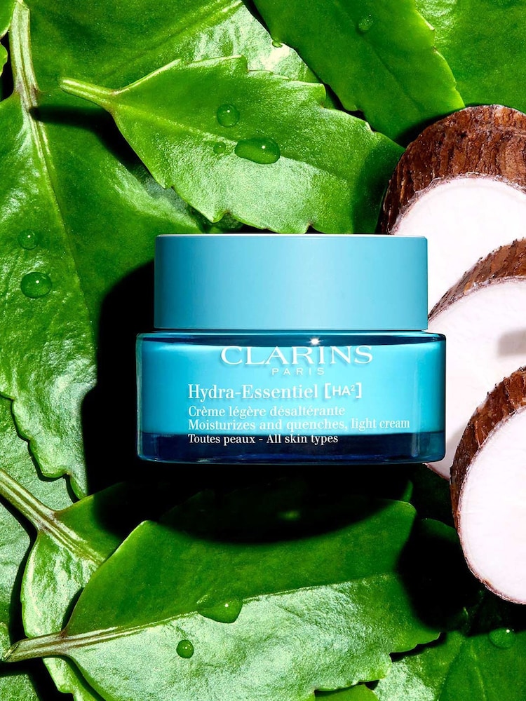 Clarins Hydra-Essentiel [HA²] Cream SPF15 - Image 5 of 5