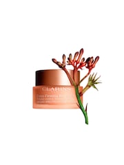 Clarins Extra Firming Day SPF15 Moisturiser 50ml - Image 5 of 5