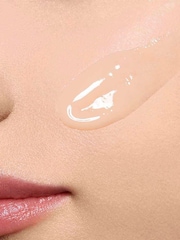 Clarins Super Restorative Remodelling Serum 30ml - Image 4 of 5