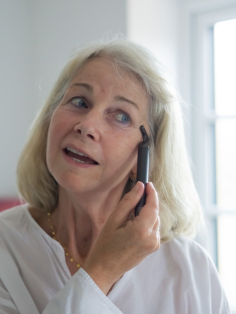 BeautyPro TBar Sonic Vibrating AntiAgeing Device - Image 4 of 4 BeautyPro TBar Sonic Vibrating AntiAgeing Device - Image 4 of 4