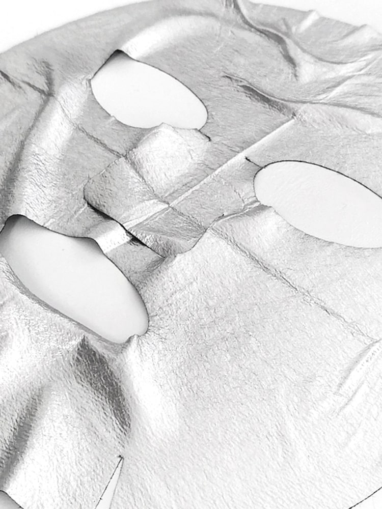 BARBER PRO Skin Renewing Foil Mask with Hyaluronic Acid & Q10 - Image 6 of 6 BARBER PRO Skin Renewing Foil Mask with Hyaluronic Acid & Q10 - Image 6 of 6